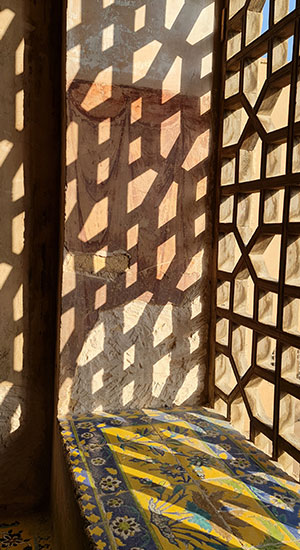 Isfahan | Wooden window